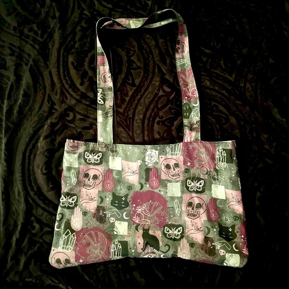 ✨Mystical Vibes Tote✨ - Picture 3 of 5